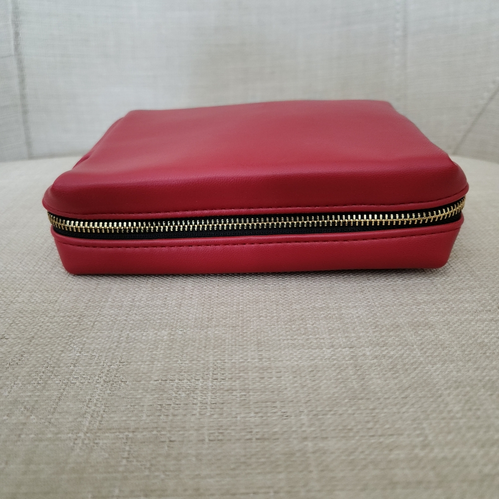 NWOT Yves Saint Laurent Beaute Cosmetic Bag - Picture 9 of 12